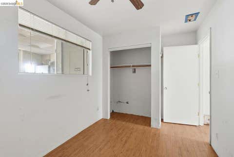 Tiny photo for 398 Macarthur Blvd BLVD, San Leandro, CA 94609 (MLS # 41142276)