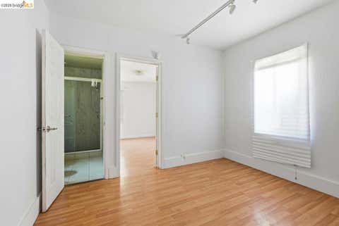 Tiny photo for 398 Macarthur Blvd BLVD, San Leandro, CA 94609 (MLS # 41142276)
