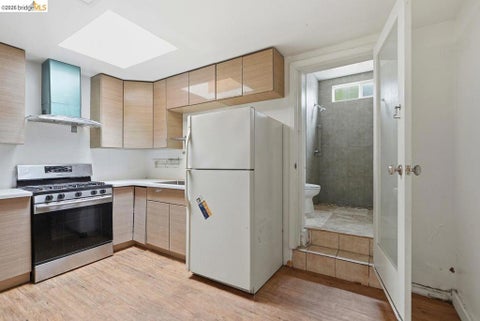 Tiny photo for 398 Macarthur Blvd BLVD, San Leandro, CA 94609 (MLS # 41142276)