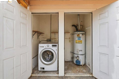 Tiny photo for 398 Macarthur Blvd BLVD, San Leandro, CA 94609 (MLS # 41142276)