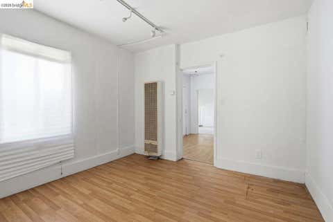 Tiny photo for 398 Macarthur Blvd BLVD, San Leandro, CA 94609 (MLS # 41142276)