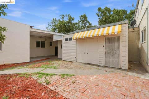 Tiny photo for 398 Macarthur Blvd BLVD, San Leandro, CA 94609 (MLS # 41142276)