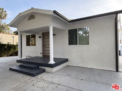 Photo of 7512 Norton Avenue, West Hollywood, CA 90046 (MLS # 26637009)
