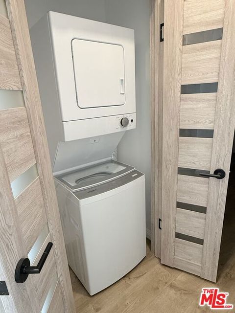 Tiny photo for 7512 Norton Avenue, West Hollywood, CA 90046 (MLS # 26637009)