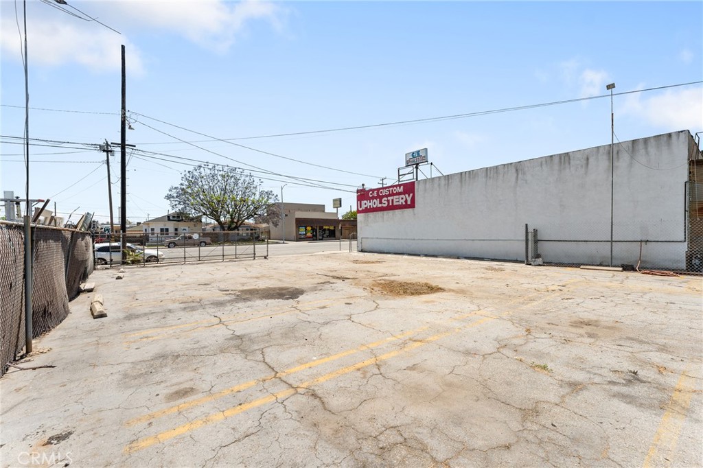 12171 Firestone Blvd