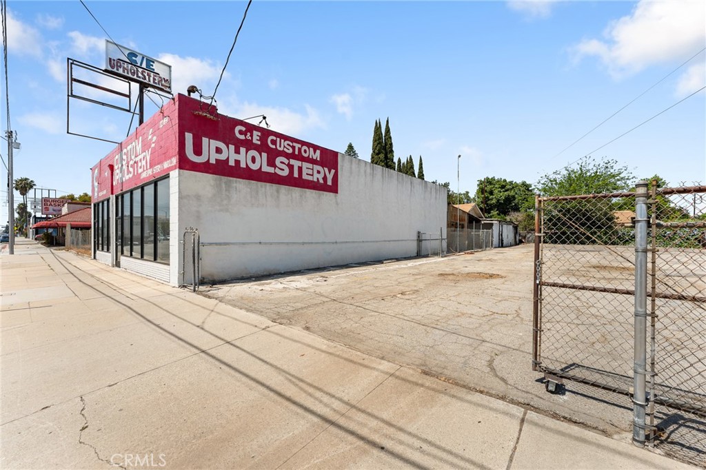 12171 Firestone Blvd