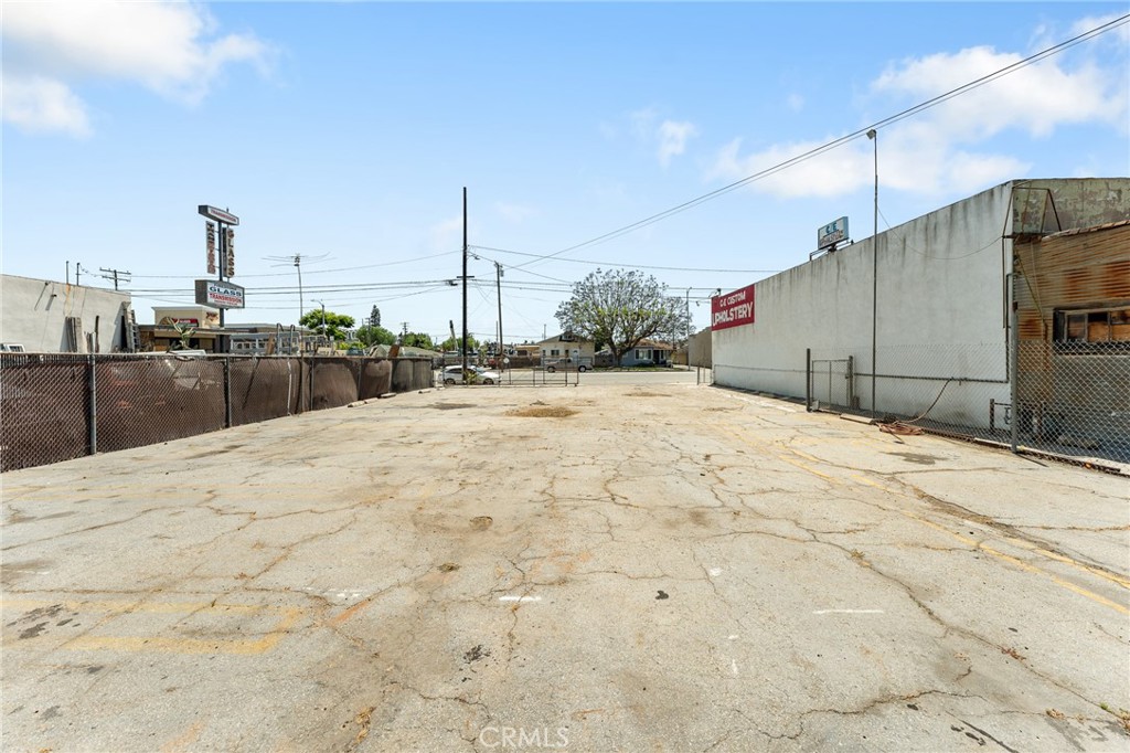 12171 Firestone Blvd