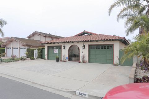 Photo of 3029 Seaview Avenue, Ventura, CA 93001 (MLS # V1-36452)