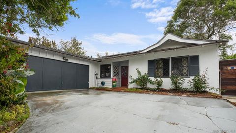 5620 Lord Cecil Street San Diego CA 92122