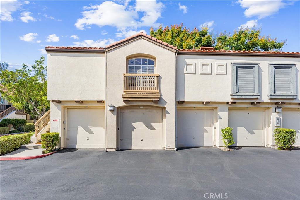 Canyon Hills (CYHL) - Residential Lease