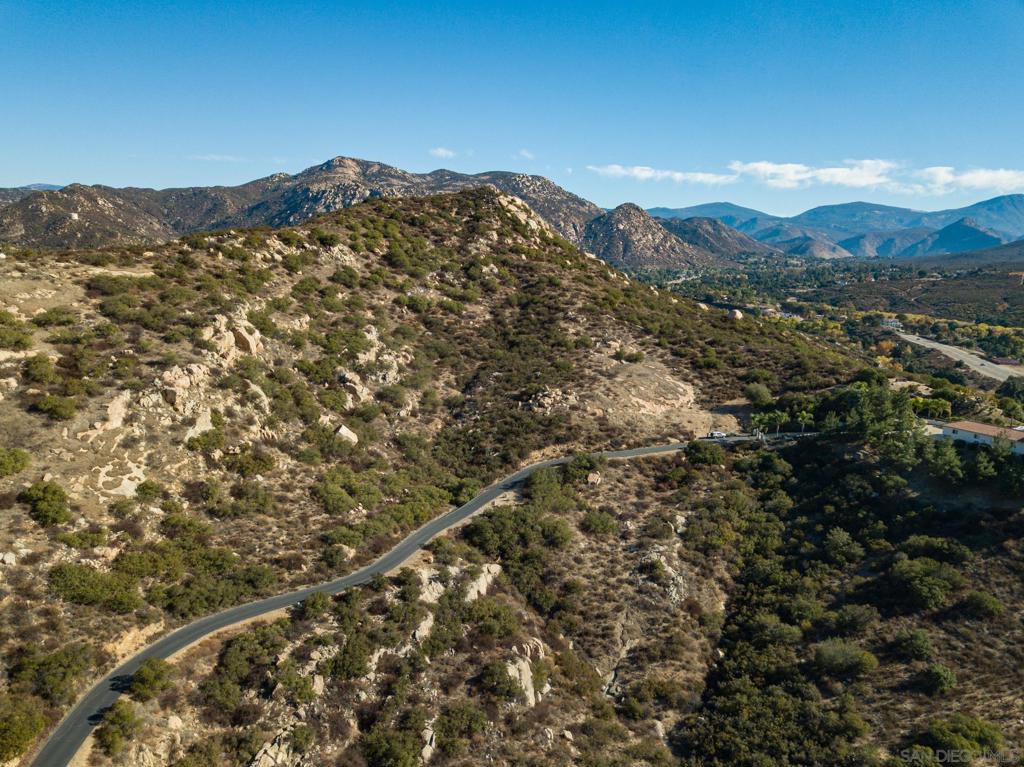 Ramona - Land