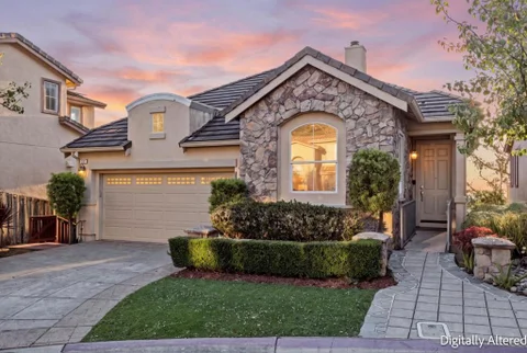 211 Sunset Court, Pacifica, CA 94044 - MLS#: ML82063799