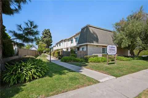 Photo of 25205 Cypress Street #3, Lomita, CA 90717 (MLS # SB26075580)