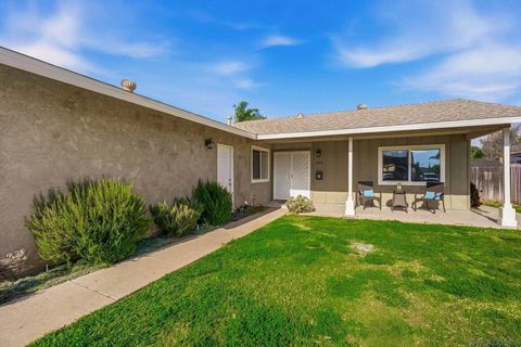 1030 Daisy St Escondido CA 92027