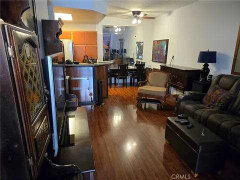 MLS: OC26079126