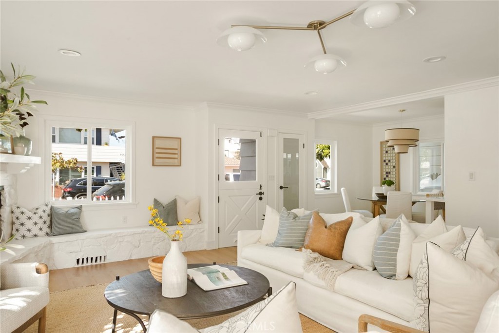 Balboa Peninsula Point (BLPP) - Residential