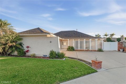 3922 Kitten Circle Huntington Beach CA 92649