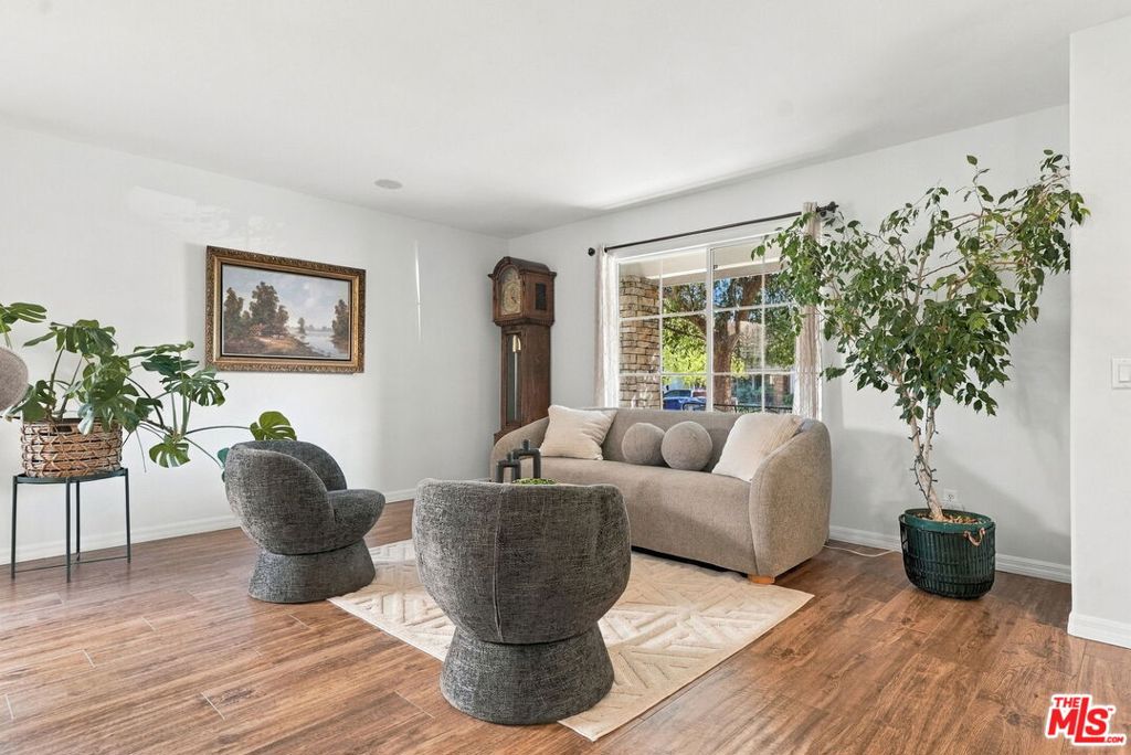 21155 Lone Star Way