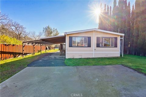 Photo of 16700 Fox Way Way, Clearlake Oaks, CA 95423 (MLS # LC25279495)