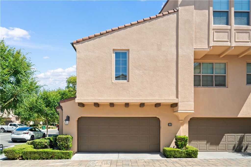 112 Tallowood