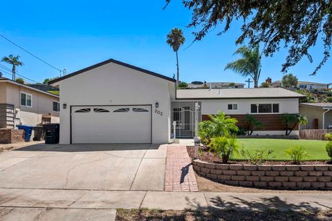 Photo of 202 E J ST St, Chula Vista, CA 91910 (MLS # PTP2506777)