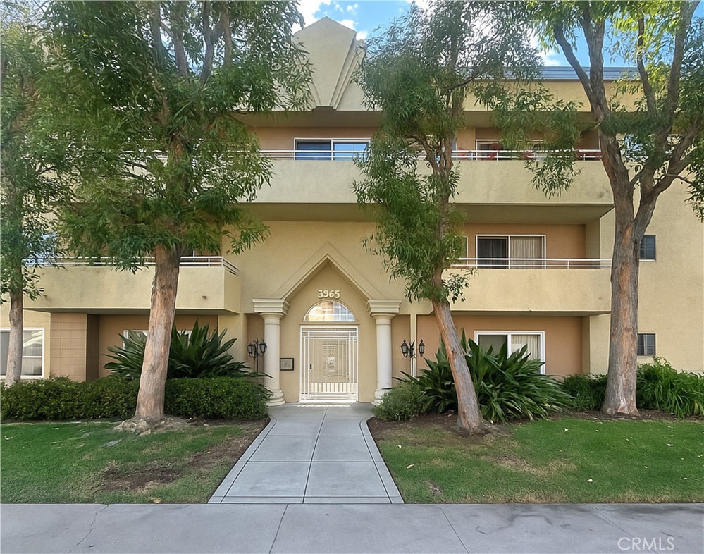 Charming 2-Bed, 2-Bath Home in Prime Sherman Oaks!! As you enter this unit you will find the large living room with lots of natural light pouring in. Neutral paint color will complement any décor style, and beautiful wooden floors are a great added feature!! Dining room and kitchen are located right off the living room. The kitchen is a very good size with all new appliances which include gas range stove, dishwasher, and built in Frigidaire gas oven with air fryer that has never been used. Further down the hall you will find the first bathroom next to the bedroom that now has been converted to a music studio and has newly installed washer/dryer hookups. Following this bedroom is the primary bedroom with an ensuite bathroom. Both bedrooms are large with mirrored spacious closets. Gated parking includes one covered parking space, and additional storage. This complex has a rooftop deck, refreshing pool, and community laundry room. Some furniture will be included in the sale!! Minutes away from Ventura Blvd, top-rated restaurants, shopping, entertainment, and easy freeway access making this property a great choice!! Very low HOA fees!!