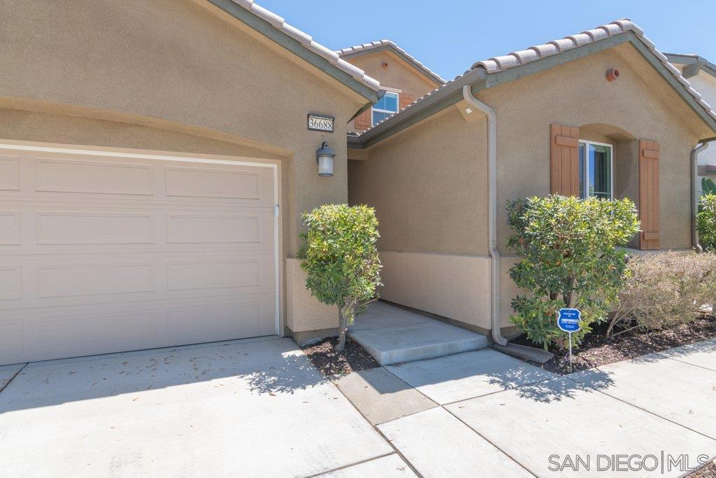 36688 Summer Dain Ln
