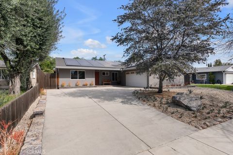 23807 Hartland Street West Hills CA 91307