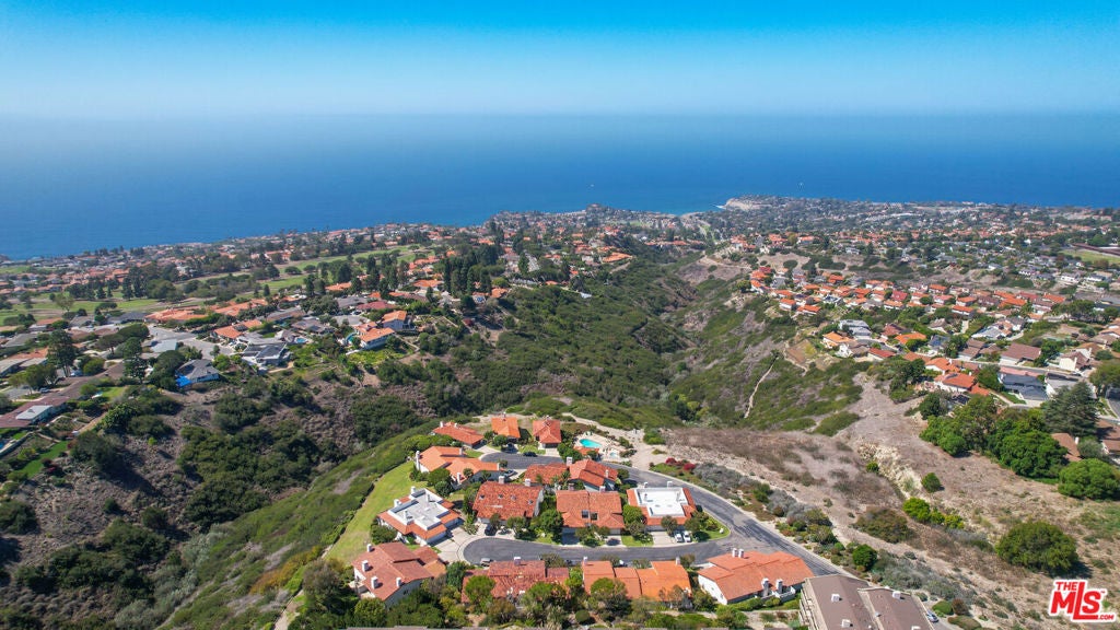 6622 Ocean Crest Drive