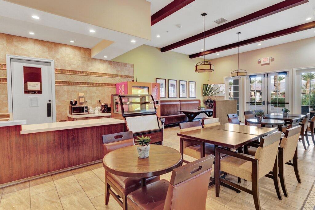 FourSeasonsTerraLago - Residential