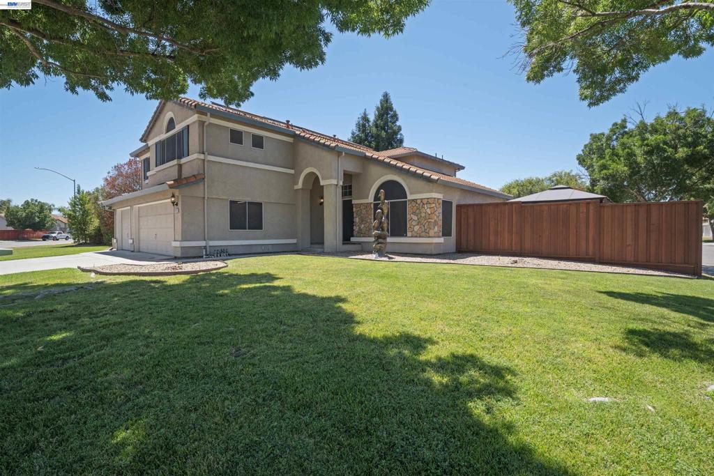 2179 Carol Ann Dr
