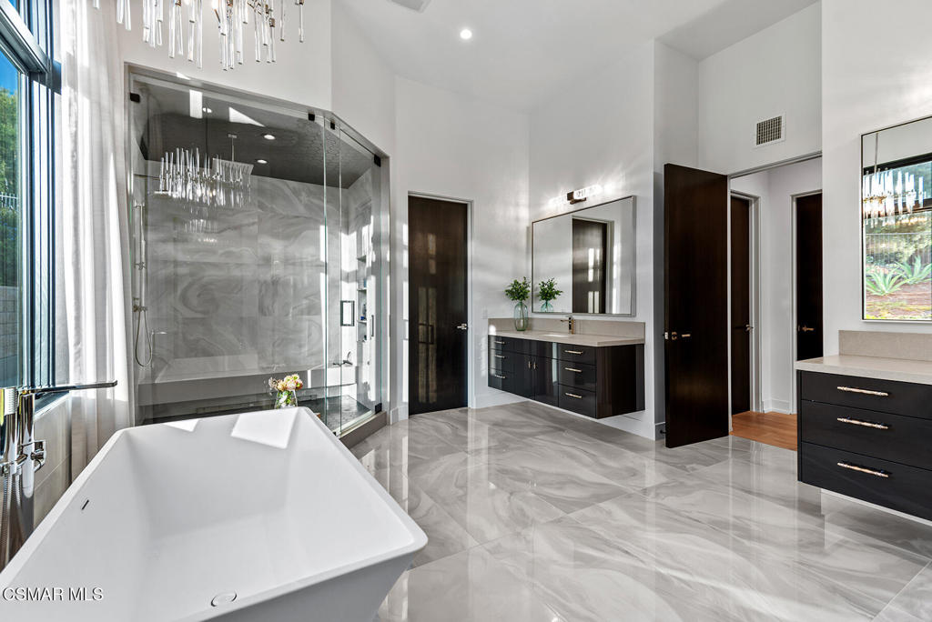 Custom NR-736 - 736 - Residential