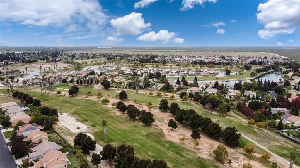 Chowchilla, California 93610, United States, 5 Bedrooms Bedrooms, ,3 BathroomsBathrooms,Residential,Active,235403