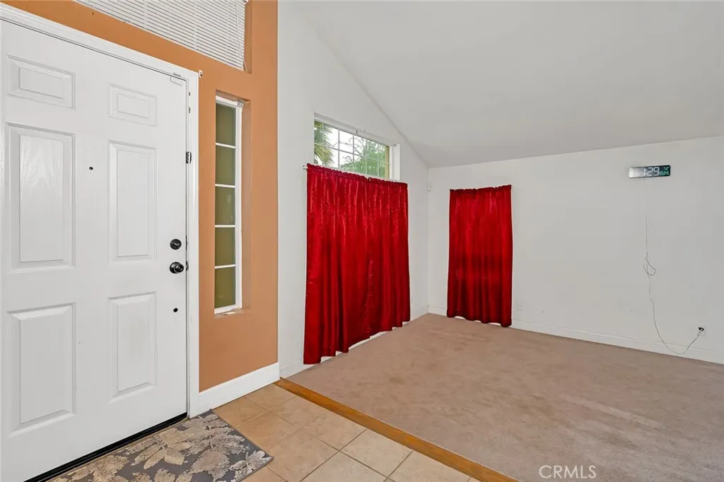 Chowchilla, California 93610, United States, 5 Bedrooms Bedrooms, ,3 BathroomsBathrooms,Residential,Active,235403