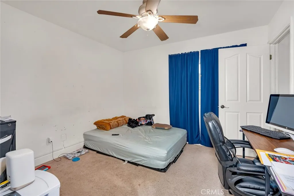 Chowchilla, California 93610, United States, 5 Bedrooms Bedrooms, ,3 BathroomsBathrooms,Residential,Active,235403