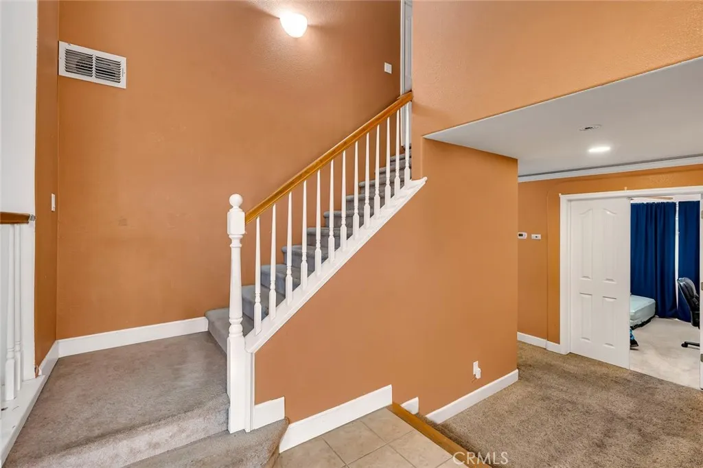 Chowchilla, California 93610, United States, 5 Bedrooms Bedrooms, ,3 BathroomsBathrooms,Residential,Active,235403