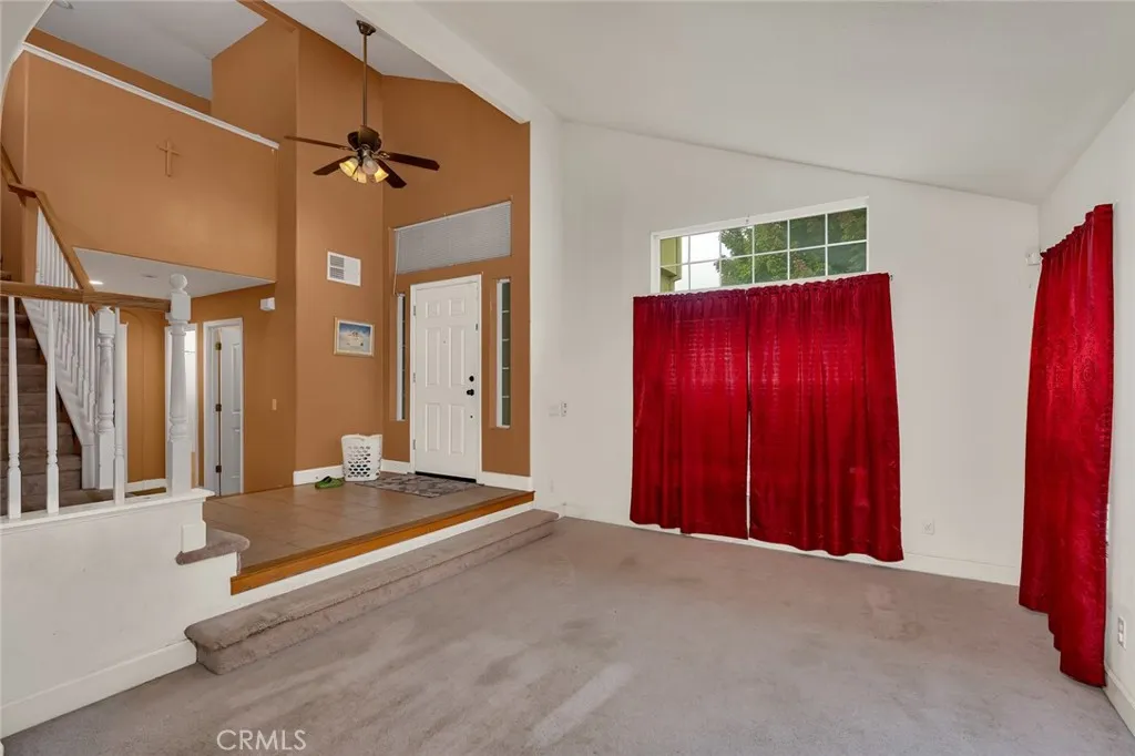 Chowchilla, California 93610, United States, 5 Bedrooms Bedrooms, ,3 BathroomsBathrooms,Residential,Active,235403