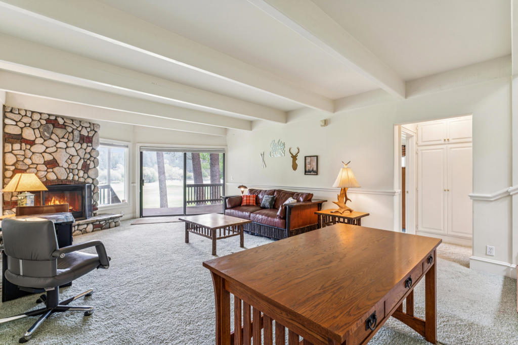 653 Brentwood Drive