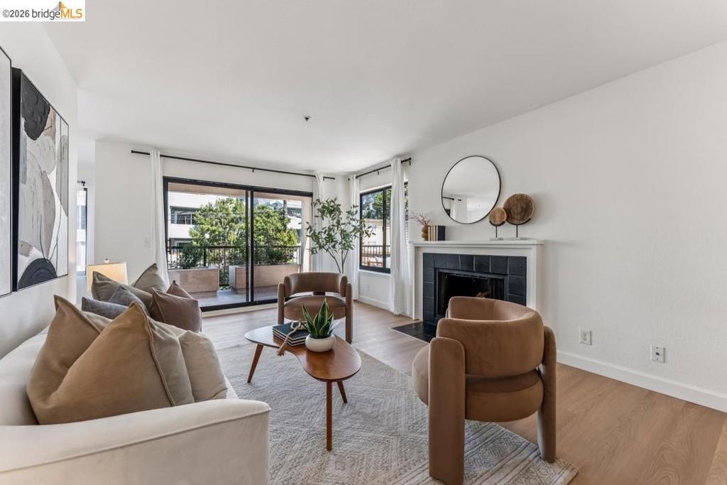 322 Hanover Ave 212