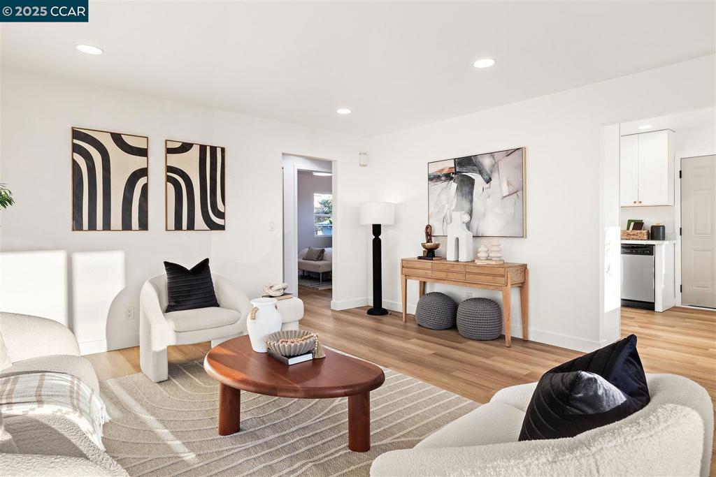 RICHMOND ANNEX - Residential