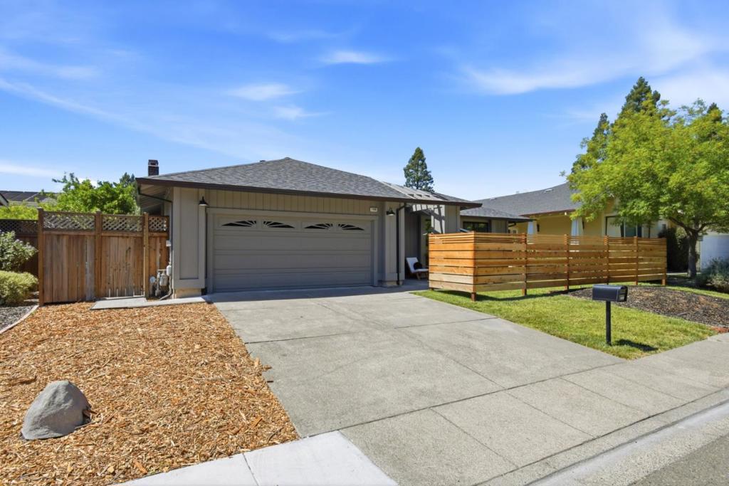 Photo 1 of 41 — 1068 San Francisco Way, Rohnert Park, CA 94928