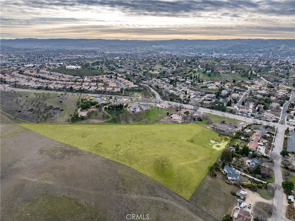 2450 Golden Hill Road
