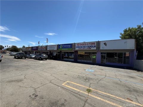 Photo of 723 W Highland AVE, San Bernardino, CA 92405 (MLS # CV26184603)