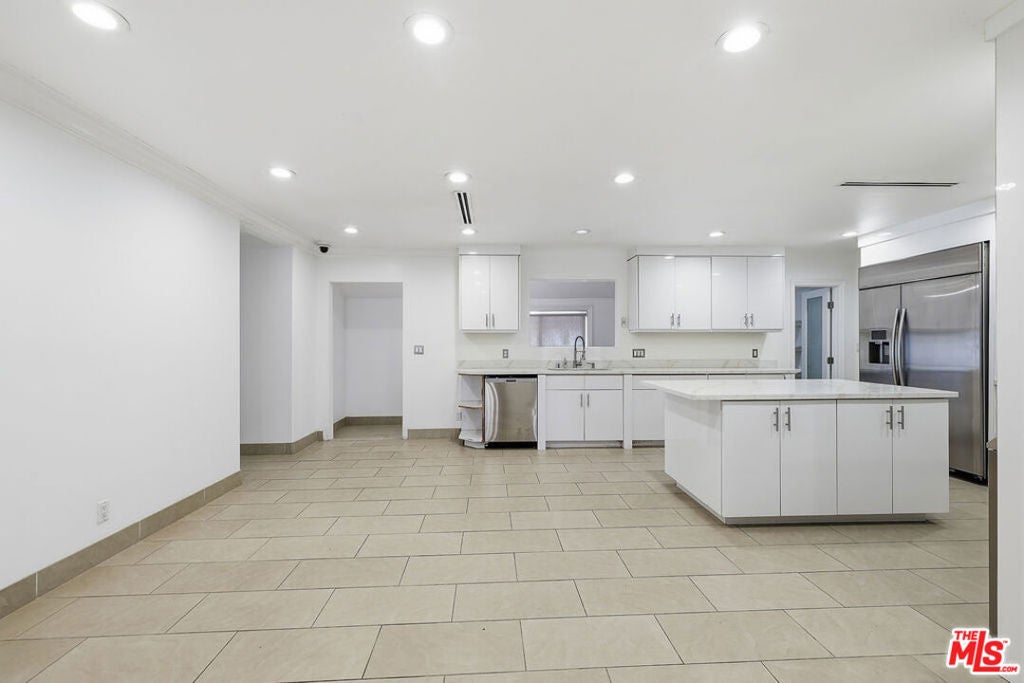 Photo of 14755 Valleyheart Drive, Sherman Oaks, CA 91403 (MLS # 26887559)