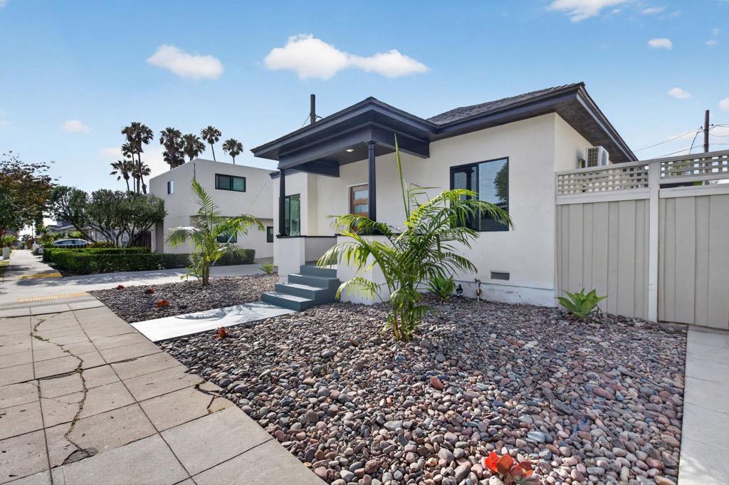 1526 Meade Avenue