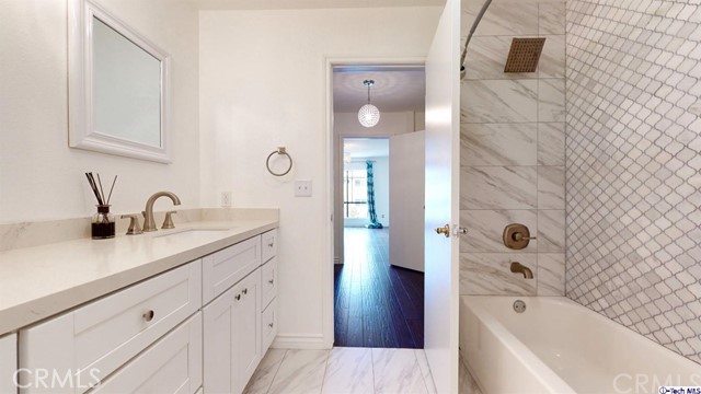 Not Applicable-105 - Residential Lease
