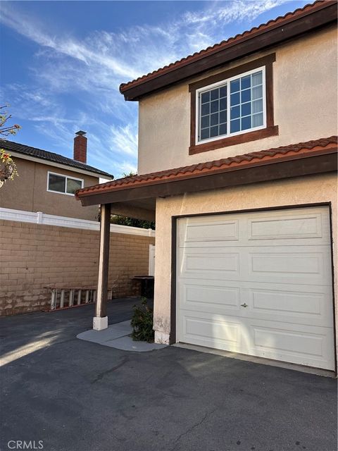 Photo of 4842 King Circle, Huntington Beach, CA 92648 (MLS # OC26058591)