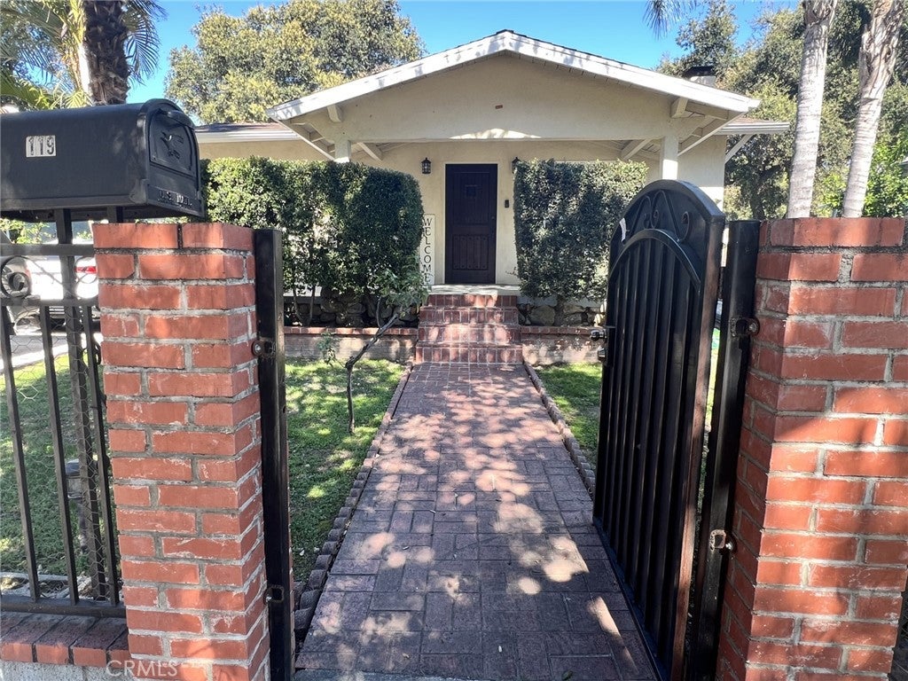 119 W Washington Blvd