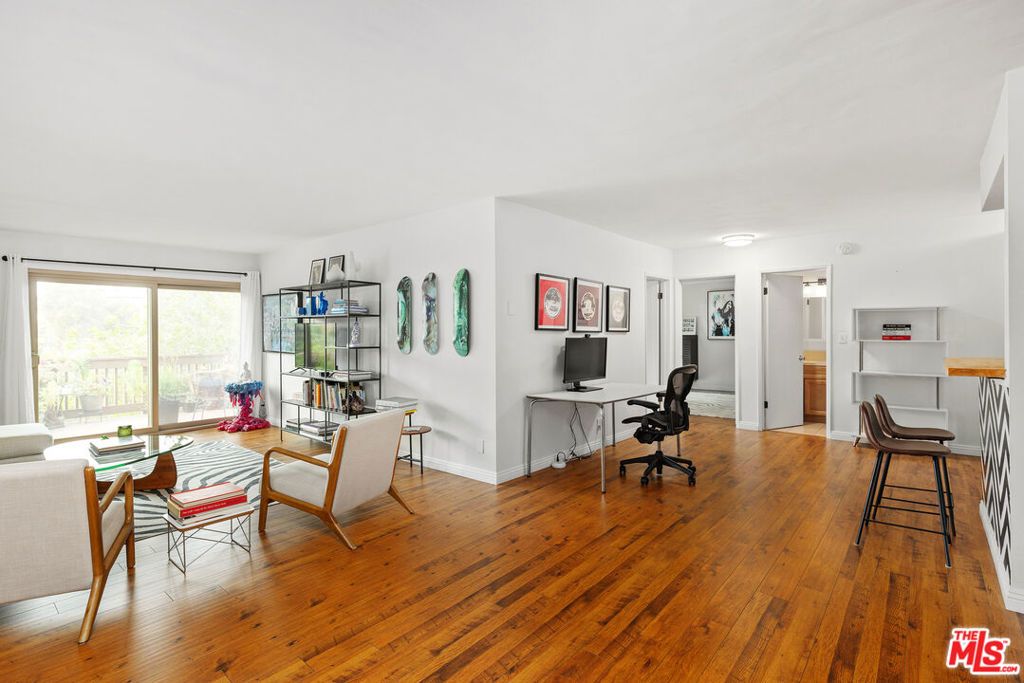 Photo of 5950 Buckingham Pkwy #305, Culver City, CA 90230 (MLS # 26672037)