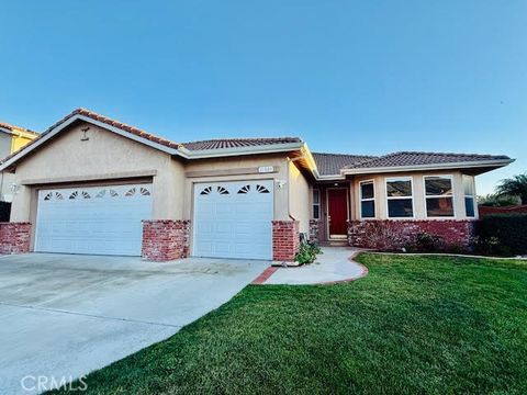 35484 Country Park Wildomar CA 92595